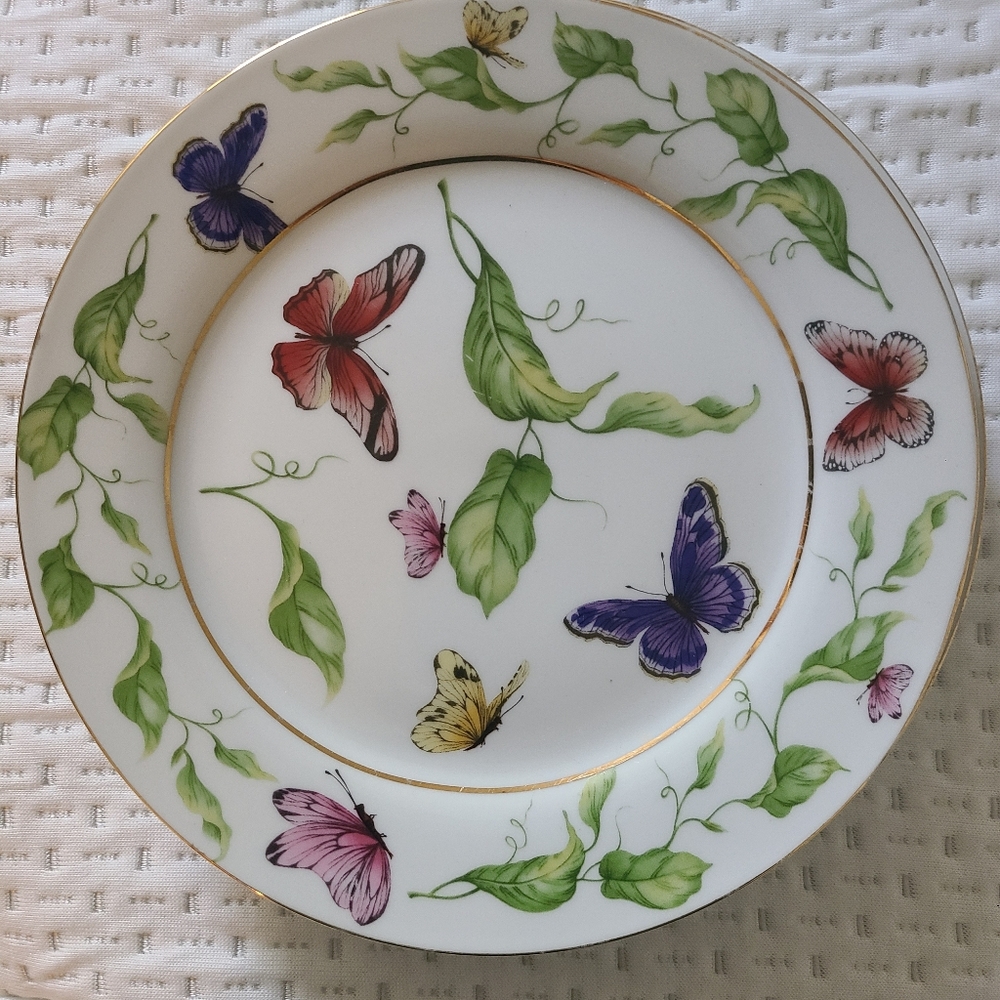 Godinger  Vintage Butterfly Garden Salad/Snacks China Gold Trim Plates Set of 4